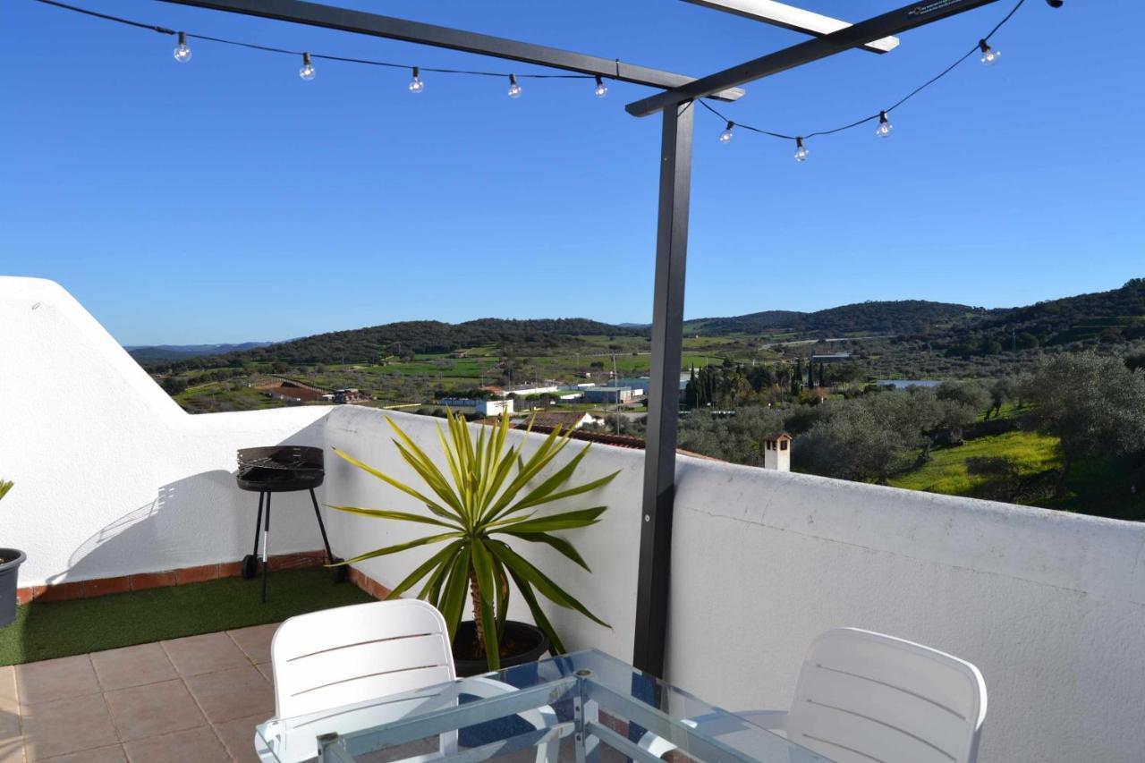 La Martela De Segura Apartamento Rural Piscina Segura de León Buitenkant foto