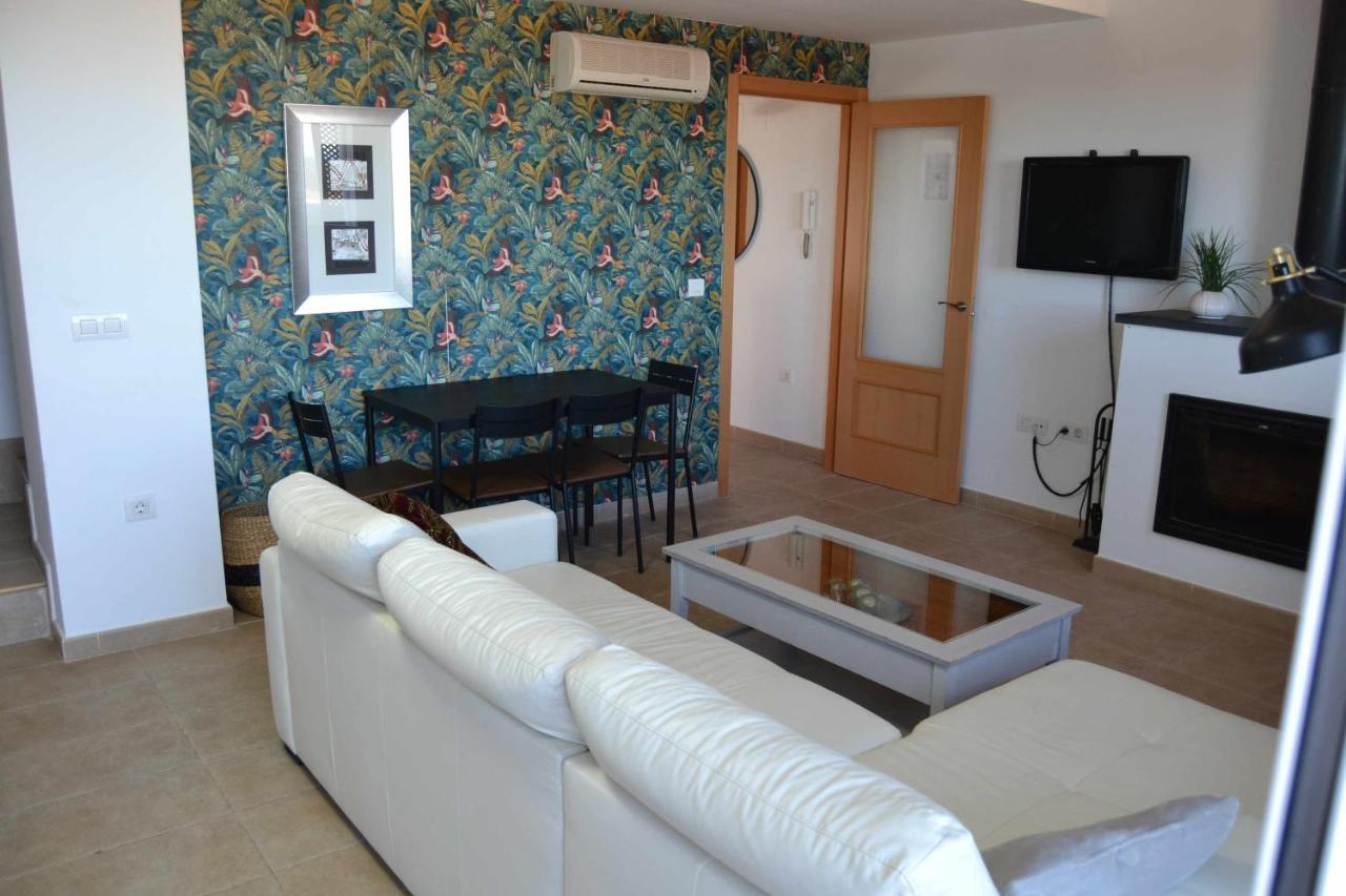 La Martela De Segura Apartamento Rural Piscina Segura de León Buitenkant foto