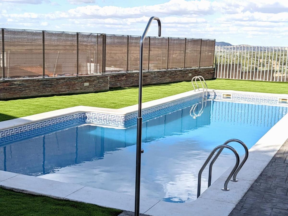 La Martela De Segura Apartamento Rural Piscina Segura de León Buitenkant foto